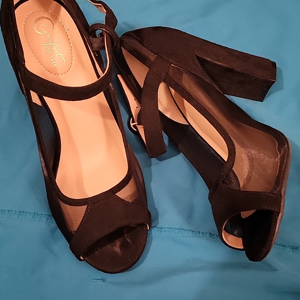 Women's black mesh peep toe heels